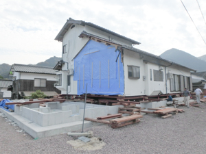 ���t�H�[���{�H����@�Ɖg�H���@�Ɖ������̂܂܈ړ������z������